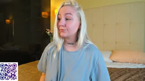 Snapshot of debbie_taylor chatting on 03-04-26, 04:46 Debbie Mon Tue Fri Sun Sat GMT 3 1000am - 0400pm online show from 03-04-26, 04:46