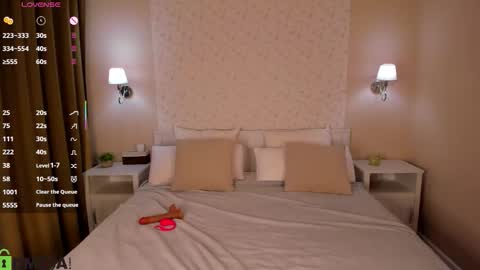 Snapshot of debbie_wools chatting on 11-19-25, 10:54 Jennifer online show from 11-19-25, 10:54