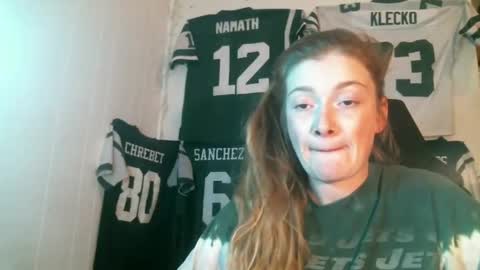 Snapshot of debbieafterhours69 chatting on 11-12-25, 12:16 DEBBIE online show from 11-12-25, 12:16