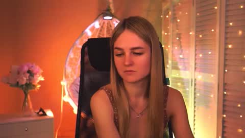 Debora online show from 03-12-26, 04:18