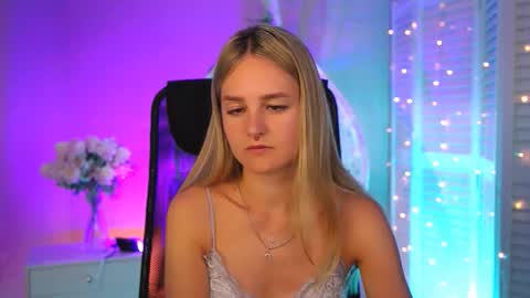 Debora online show from 03-27-26, 03:12