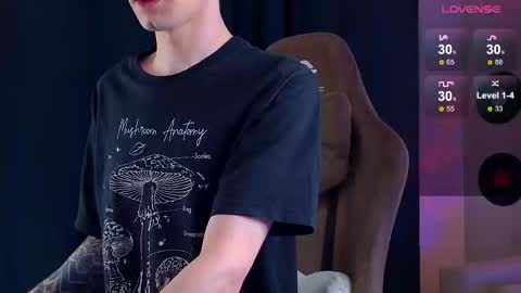 Snapshot of debugmee chatting on 02-20-26, 06:41 Samuel online show from 02-20-26, 06:41