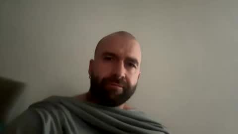 decdbs online show from 12-21-25, 04:30