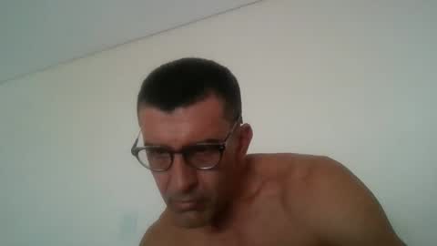 Snapshot of decemberbruno chatting on 03-04-26, 06:25 decemberbruno online show from 03-04-26, 06:25