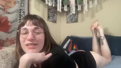 decemberholiday online show from 02-22-26, 04:24