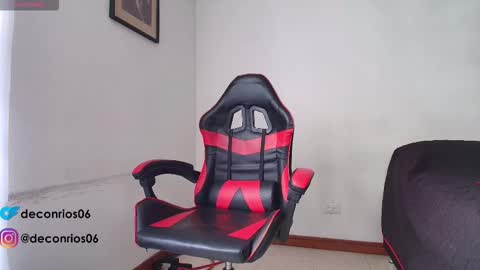 Santiago online show from 12-02-25, 03:29