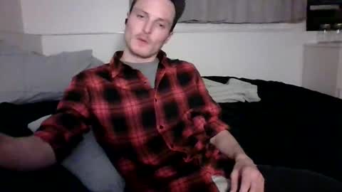 Dee4dayz online show from 03-17-26, 02:05