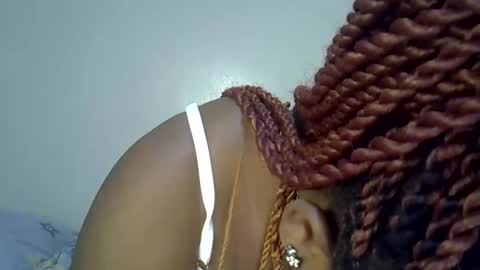 Snapshot of deechic_2 chatting on 01-14-26, 08:36 deechic_2 online show from 01-14-26, 08:36