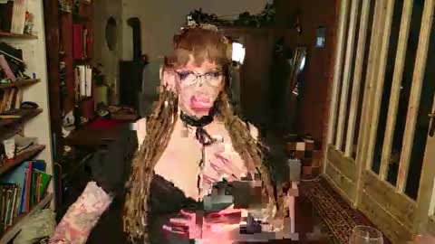 Snapshot of deeliah chatting on 05-16-26, 09:46 Deeliah online show from 05-16-26, 09:46