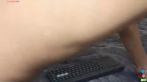 Snapshot of deen_salvatore chatting on 11-25-25, 04:12 deen_salvatore online show from 11-25-25, 04:12