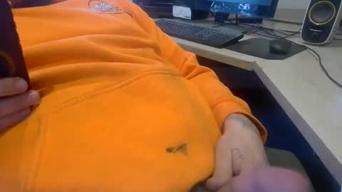 Snapshot of deepstrokes25 chatting on 03-05-25, 04:35 deepstrokes25 online show from 03-05-25, 04:35