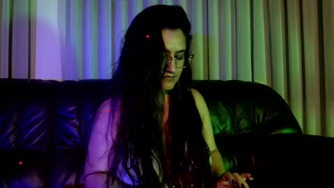 Snapshot of deesseluxure_ chatting on 12-22-24, 05:45 Andre online show from 12-22-24, 05:45