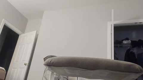 Snapshot of deeznutz343 chatting on 02-15-25, 01:31 Deez Nutz online show from 02-15-25, 01:31