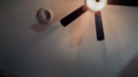 Tori online show from 01-14-25, 04:47