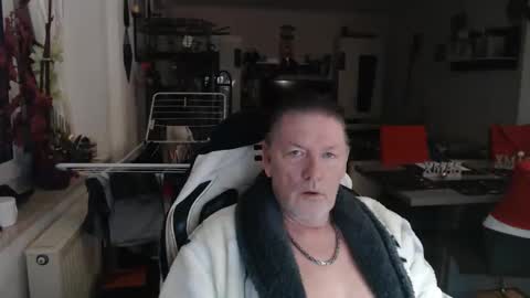 deinprinz2312 online show from 01-13-26, 04:51