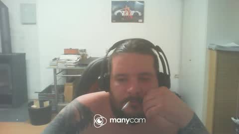 Snapshot of deinspielzeug87 chatting on 01-02-25, 03:19 deinspielzeug87 online show from 01-02-25, 03:19