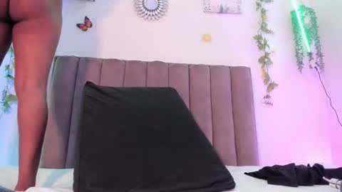 Snapshot of deisyharper chatting on 10-28-25, 06:06 deisyharper online show from 10-28-25, 06:06