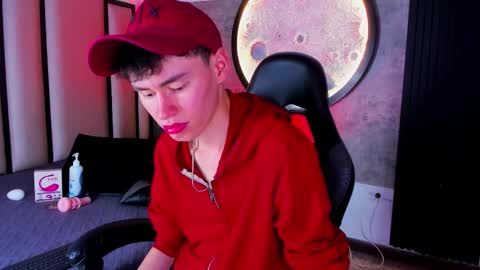 Snapshot of deivid_oficial20 chatting on 11-06-25, 08:10 Deivid online show from 11-06-25, 08:10