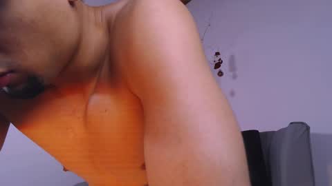 Snapshot of deivy_gram chatting on 12-22-24, 03:22 DEIVY online show from 12-22-24, 03:22