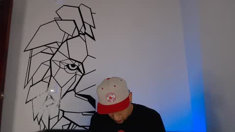 Snapshot of deivy_gram chatting on 02-01-25, 04:35 DEIVY online show from 02-01-25, 04:35