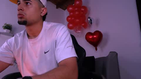 Snapshot of deivy_gram chatting on 02-14-25, 09:34 DEIVY online show from 02-14-25, 09:34