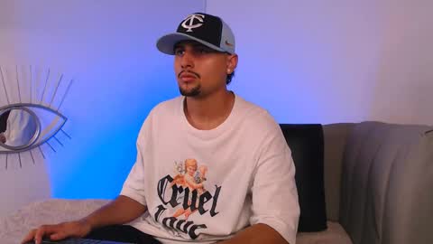 Snapshot of deivy_gram chatting on 09-15-25, 09:26 DEIVY online show from 09-15-25, 09:26