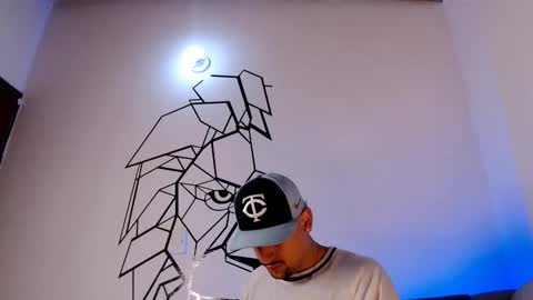 Snapshot of deivy_gram chatting on 11-13-25, 11:20 DEIVY online show from 11-13-25, 11:20