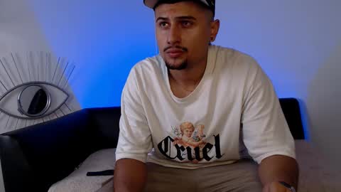 Snapshot of deivy_gram chatting on 11-25-25, 02:55 DEIVY online show from 11-25-25, 02:55