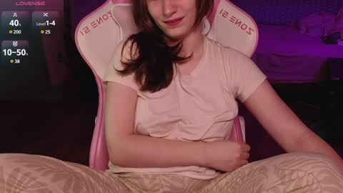 Snapshot of deizysweet chatting on 12-12-24, 04:32 Princess Potato online show from 12-12-24, 04:32