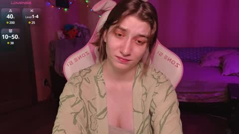 Snapshot of deizysweet chatting on 12-15-24, 06:51 Princess Potato online show from 12-15-24, 06:51