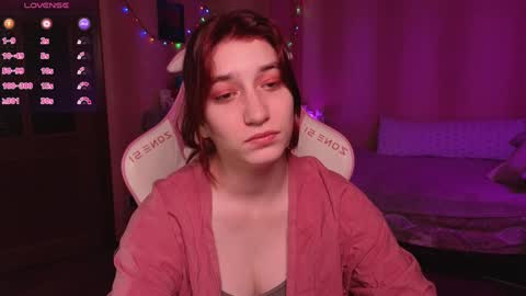 Snapshot of deizysweet chatting on 12-25-24, 07:57 Princess Potato online show from 12-25-24, 07:57