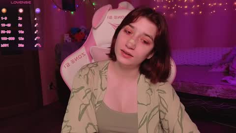 Snapshot of deizysweet chatting on 01-09-25, 06:48 Princess Potato online show from 01-09-25, 06:48