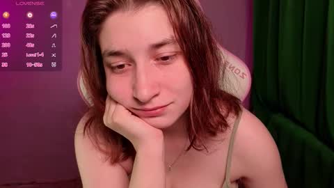 Snapshot of deizysweet chatting on 10-12-25, 05:17 Princess Potato online show from 10-12-25, 05:17