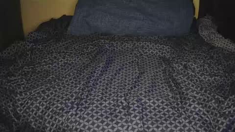 Deku  izuku3498 online show from 04-11-26, 07:45