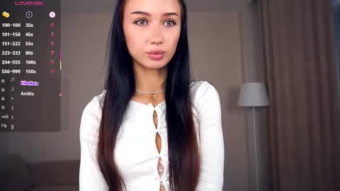 Snapshot of delanakimbral chatting on 09-17-25, 07:54 Hello everyone Im Tessa Make yourself comfortable. Were going to have fun together online show from 09-17-25, 07:54