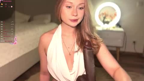 Dia online show from 03-18-26, 12:25