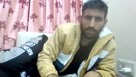 Snapshot of delhihornycouple chatting on 02-03-26, 09:03 akash kavya online show from 02-03-26, 09:03