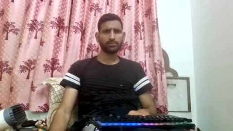 Snapshot of delhihornycouple chatting on 02-08-26, 10:29 akash kavya online show from 02-08-26, 10:29