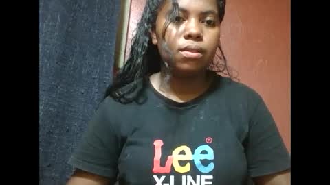 deliah712909 online show from 03-04-25, 10:46