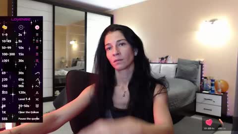 Snapshot of delicatekisss chatting on 11-26-25, 09:32 Nicole online show from 11-26-25, 09:32