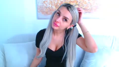 Snapshot of deliciaalove chatting on 03-03-25, 11:35 deliciaalove online show from 03-03-25, 11:35