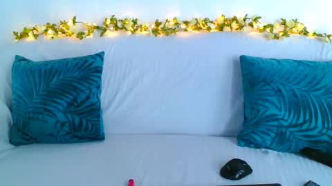 Snapshot of deliciaalove chatting on 03-04-25, 08:49 deliciaalove online show from 03-04-25, 08:49