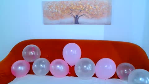 Snapshot of deliciaalove chatting on 10-13-25, 06:08 deliciaalove online show from 10-13-25, 06:08