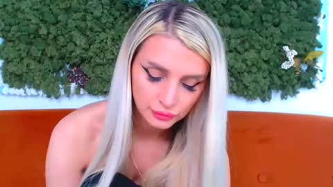 deliciaalove online show from 02-11-26, 08:03