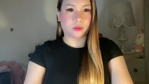 Snapshot of delicious_iya69 chatting on 10-12-25, 07:24 iyalicious online show from 10-12-25, 07:24