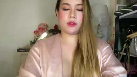 Snapshot of delicious_iya69 chatting on 11-13-25, 06:18 iyalicious online show from 11-13-25, 06:18