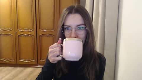 Aurora online show from 10-24-25, 05:26