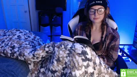 Snapshot of delilahreads chatting on 12-05-24, 09:50 Delilah online show from 12-05-24, 09:50