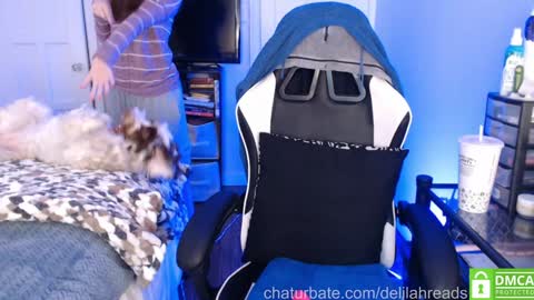 Snapshot of delilahreads chatting on 01-24-25, 08:54 Delilah online show from 01-24-25, 08:54