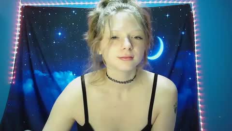 DelilaLove3412 online show from 02-19-25, 04:44